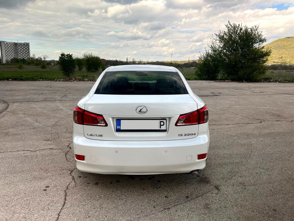 Lexus is220d бартер мотор
