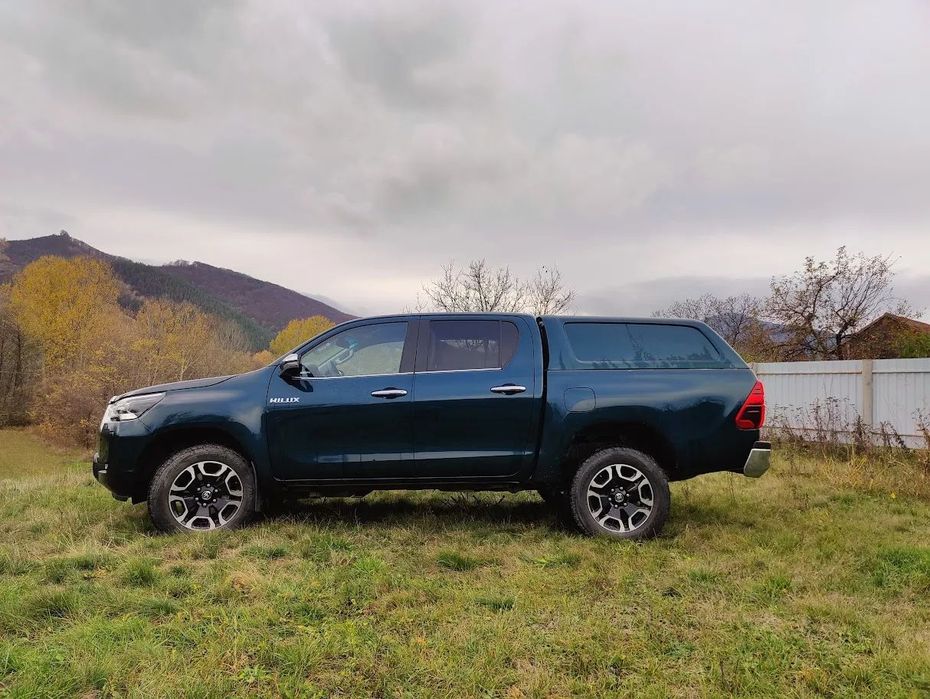 Toyota Hilux Masina a fost adusa noua in 2021 si a avut un singur proprietar.