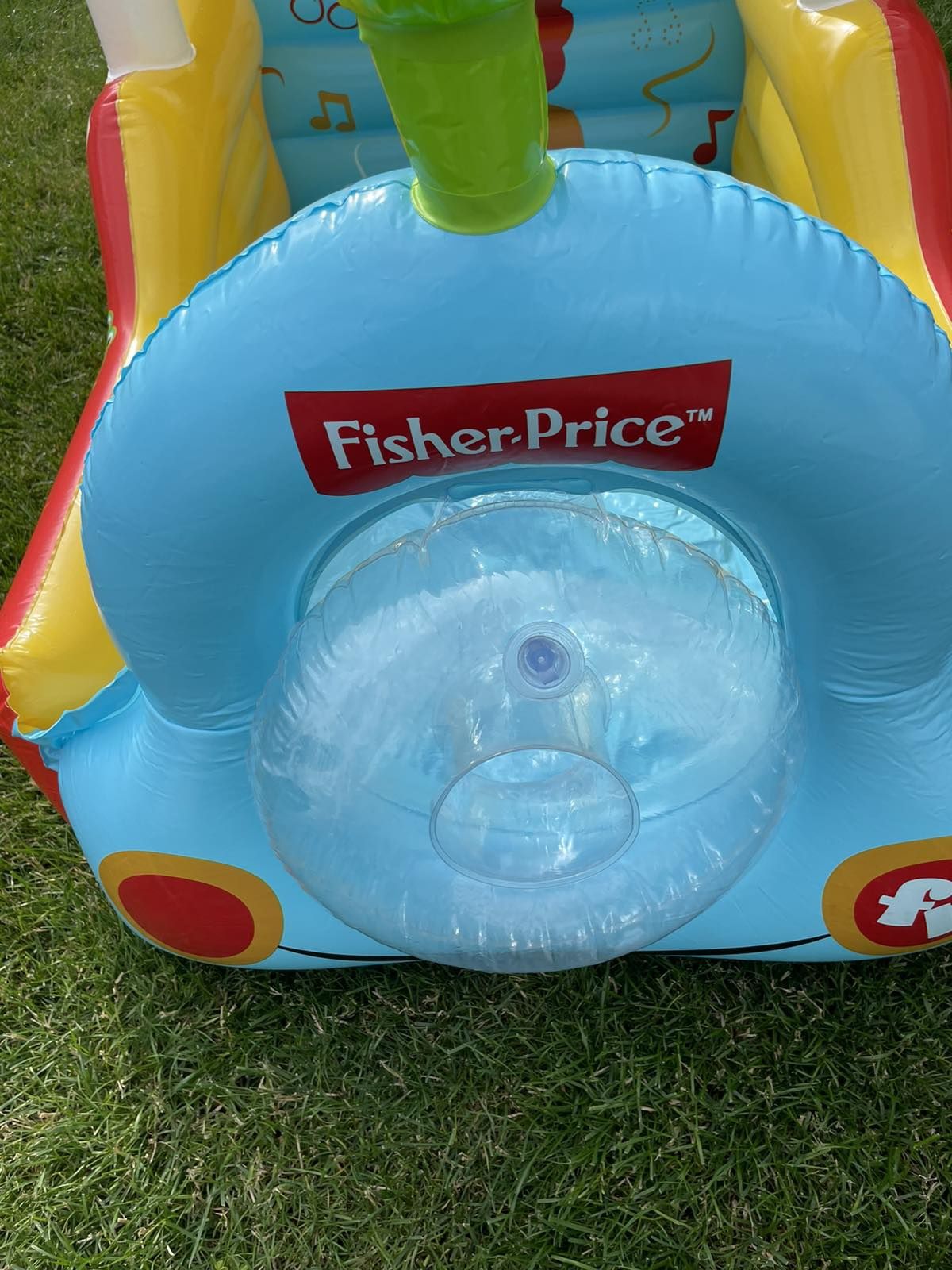 Надуваем влак Fisher price