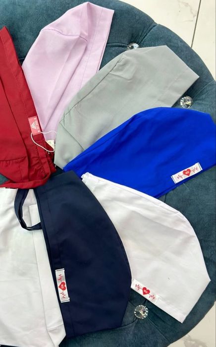 Tibbiyot xodimlari uchun meditsiniskiy kalpachoklar sotiladi