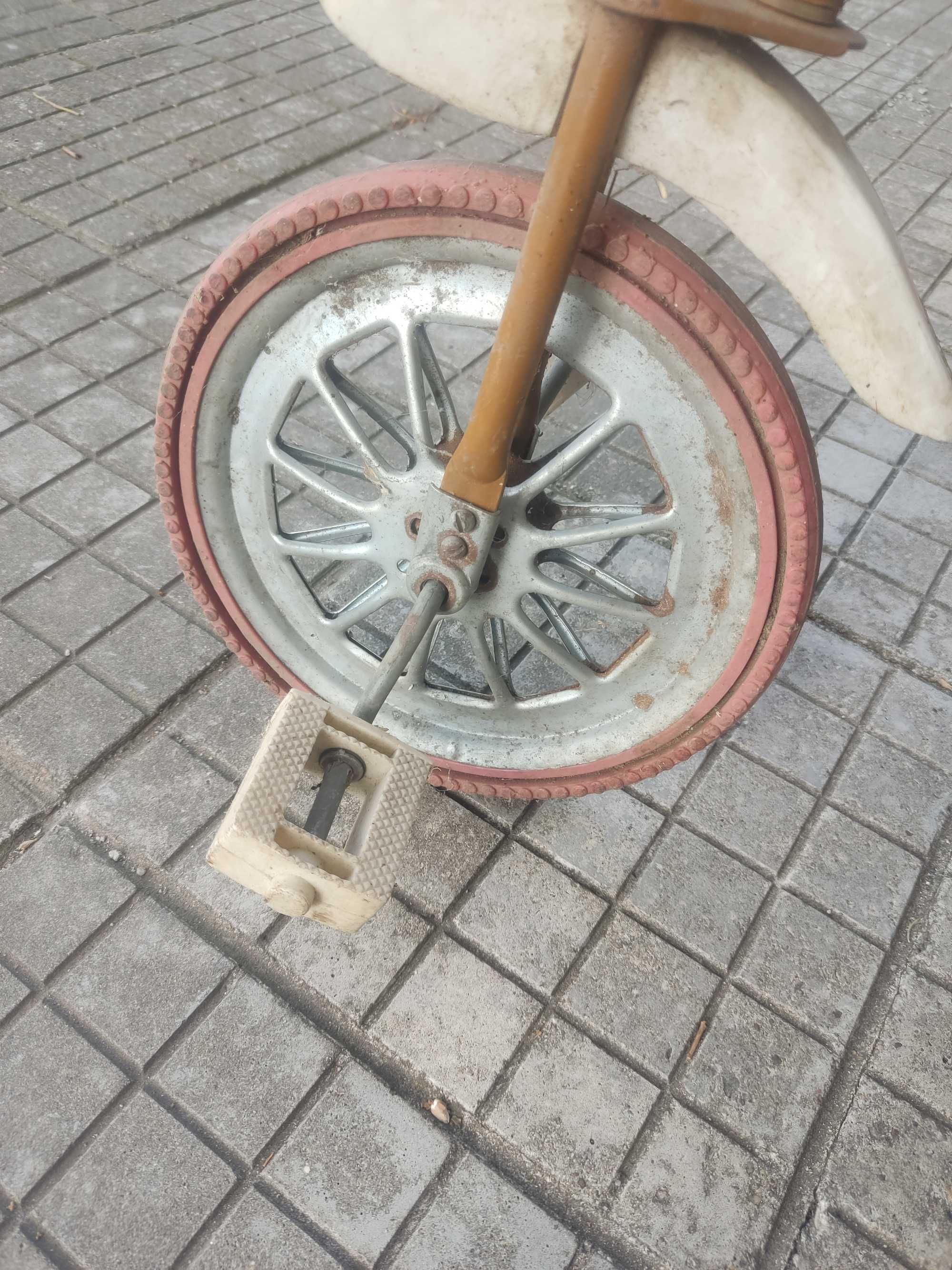 Ретро детско колело- триколка