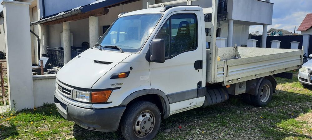 Iveco daily 2005 motor 2.3 360.000km 7000€