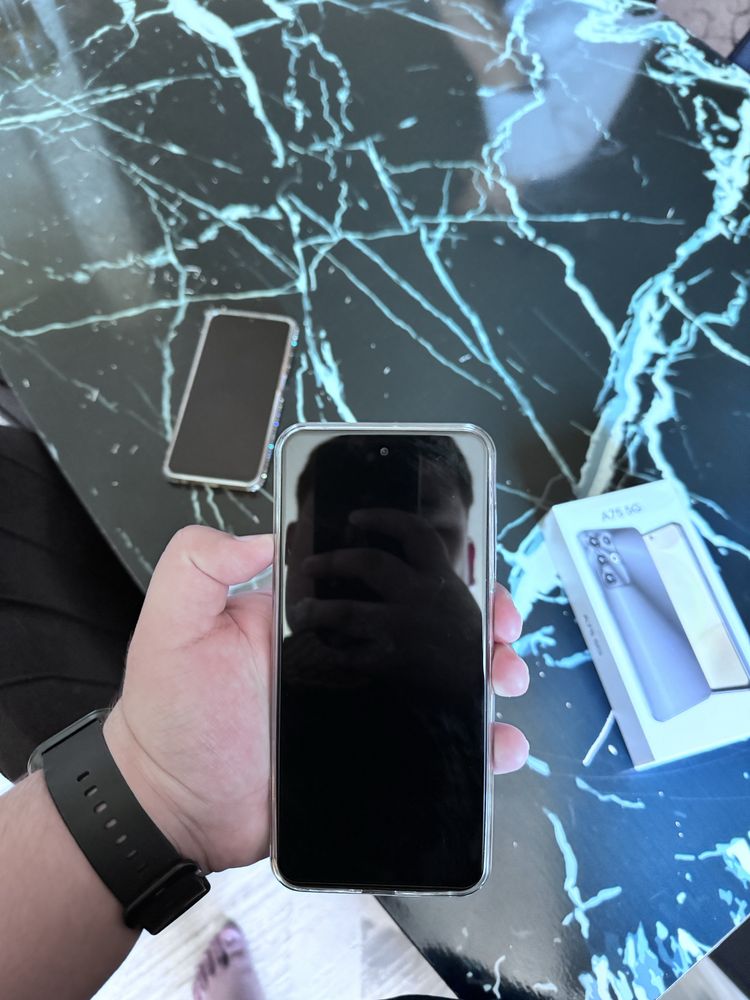 Samsung Galaxy A75