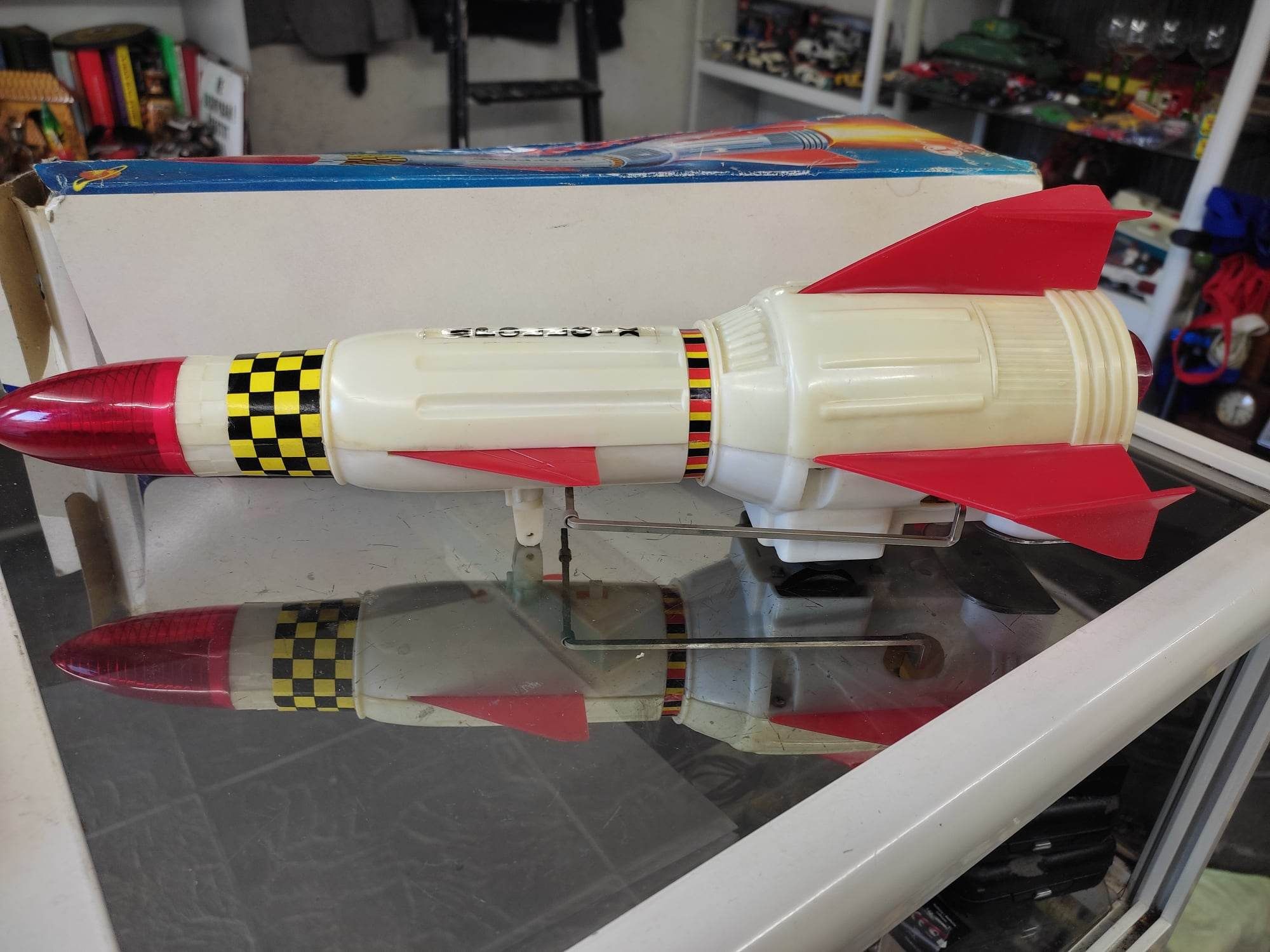 Стара играчка ракета apollo-x space rocket