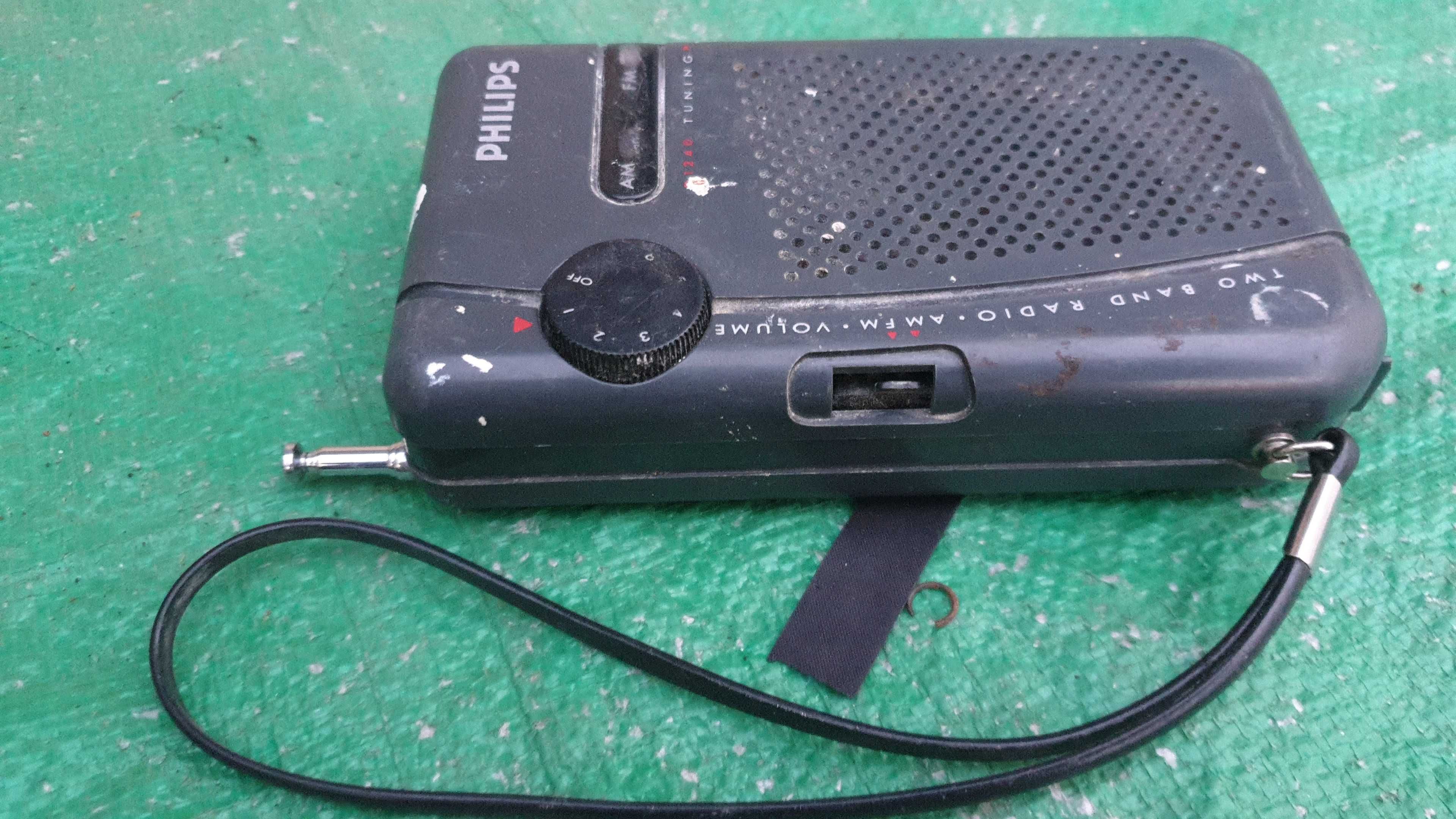 Radio portabil Philips cu două benzi model D1240 made in Germania
