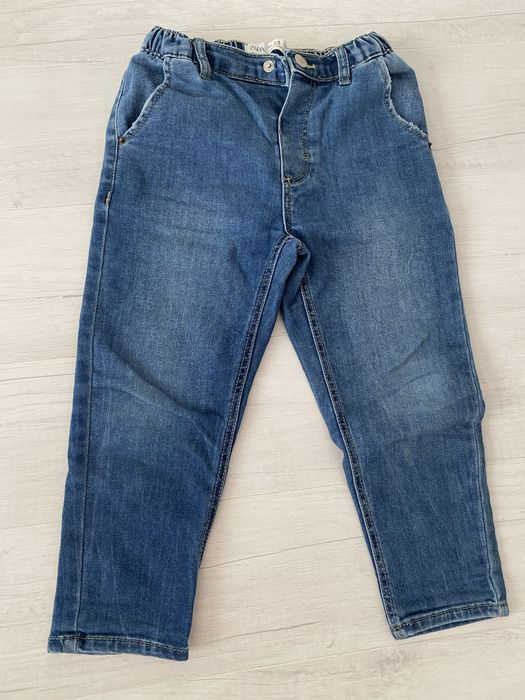 Vand blugi Zara,baieti,3-4 ani