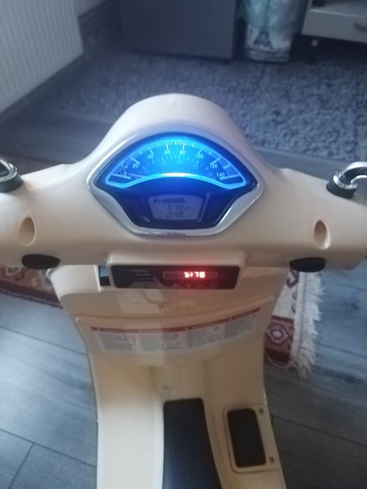 De vânzare 550 lei neg