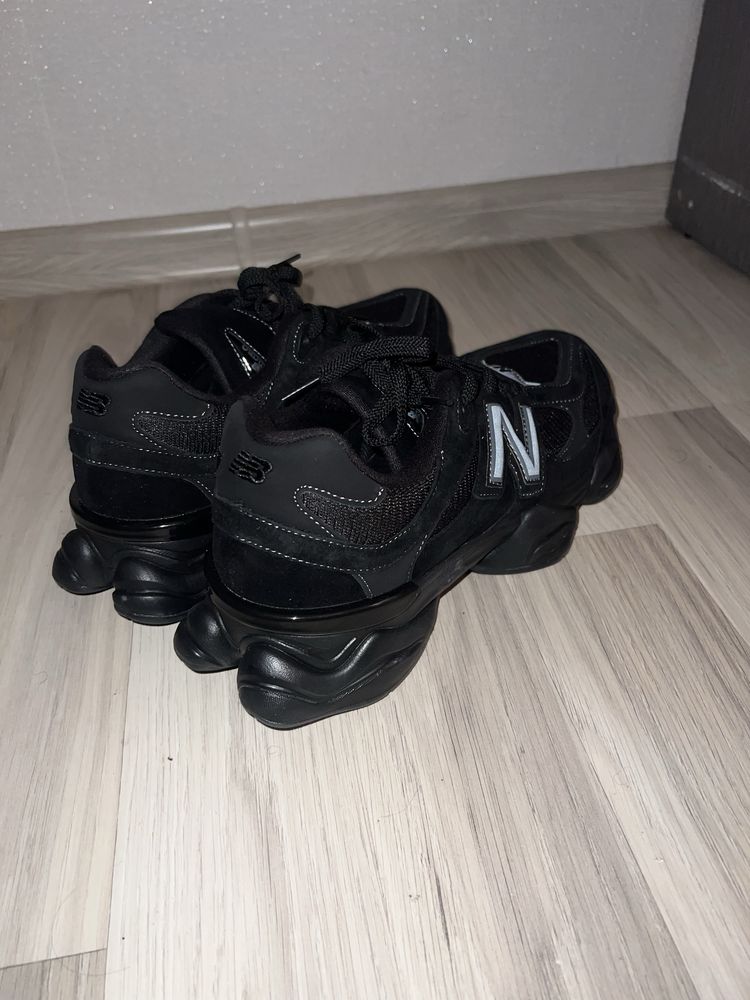 New Balance 9060 black 45 номер