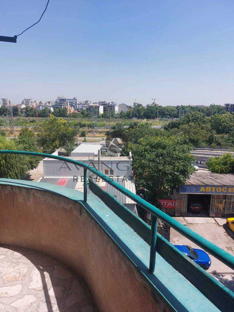 Продава се Тристаен апартамент в Пловдив, Кючук Париж - 66 кв.м за 1778 €/кв.м - Снимка #5