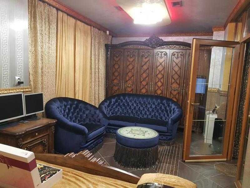 Тристаен имот в кв.Симеоново