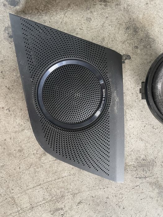 Boxe plansa bord + ornamente Bang Olufsen Audi A4 A5 b8