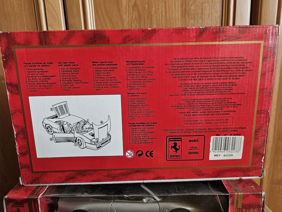 Machete Ferrari 348 scara 1:18