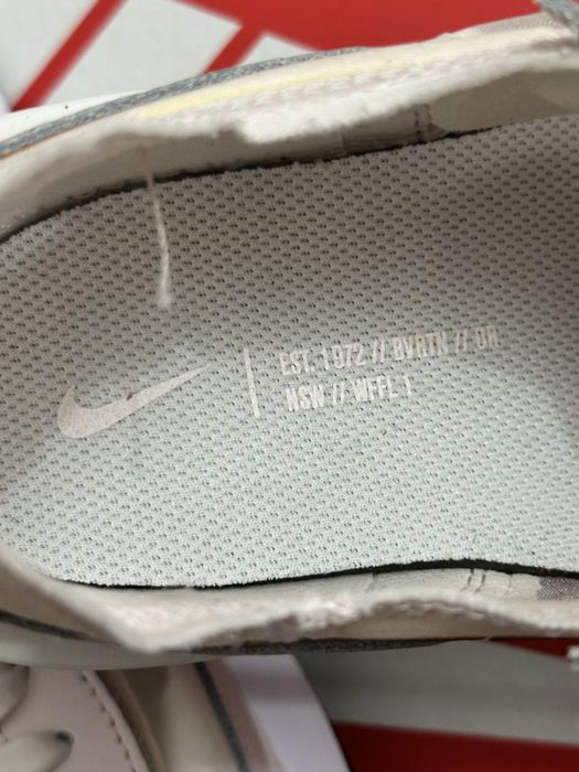 Adidasi Nike Waffle One