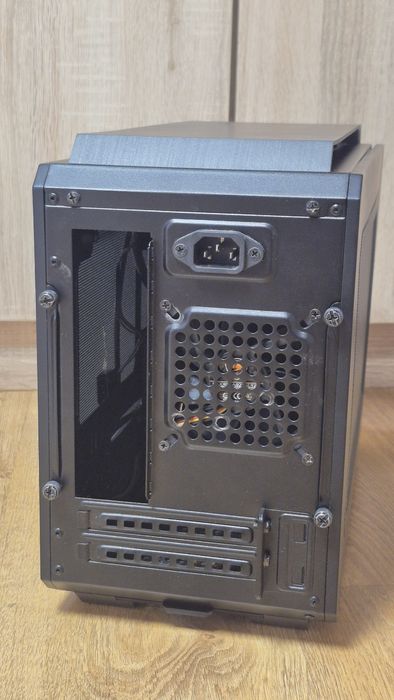 Компактна Компютърна Кутия Cougar QBX