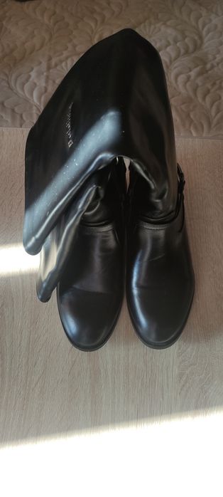 Продам сапоги женские демисезонные.
