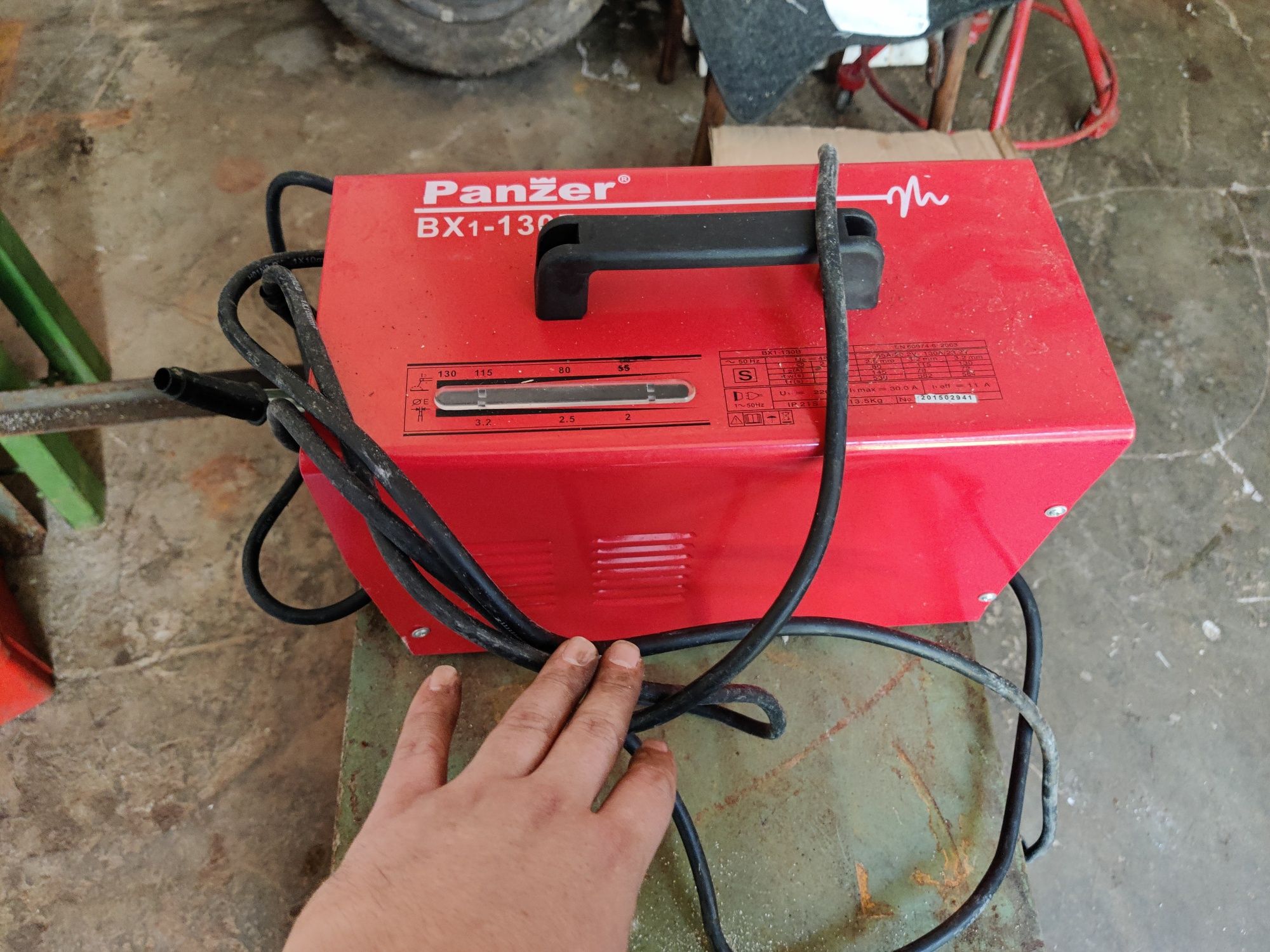Aparat sudura bx1-130b