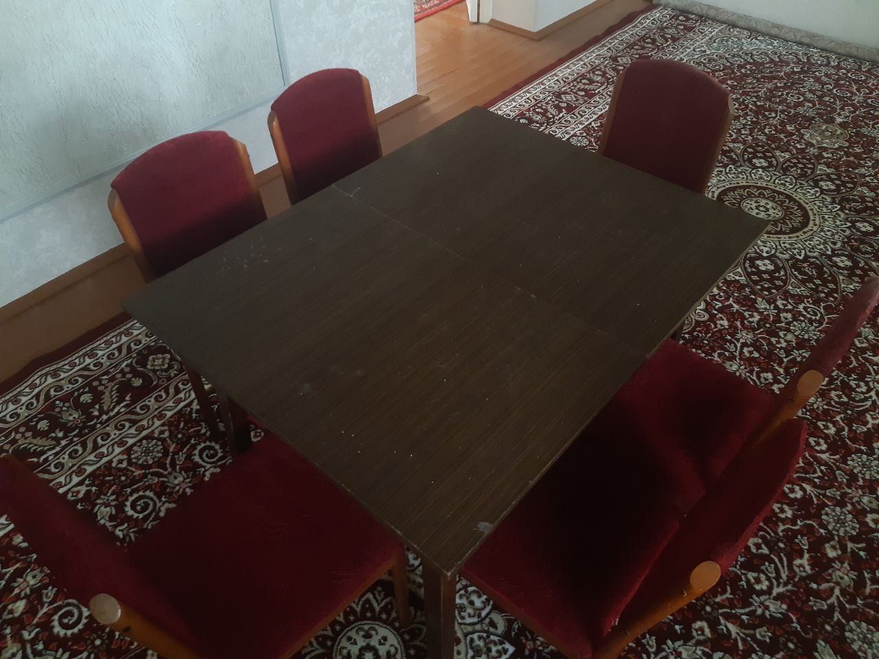 Срочно продам мебель.