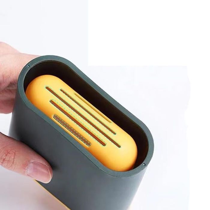 Силиконова четка за тоалетна почистваща най-трудно достъпните места