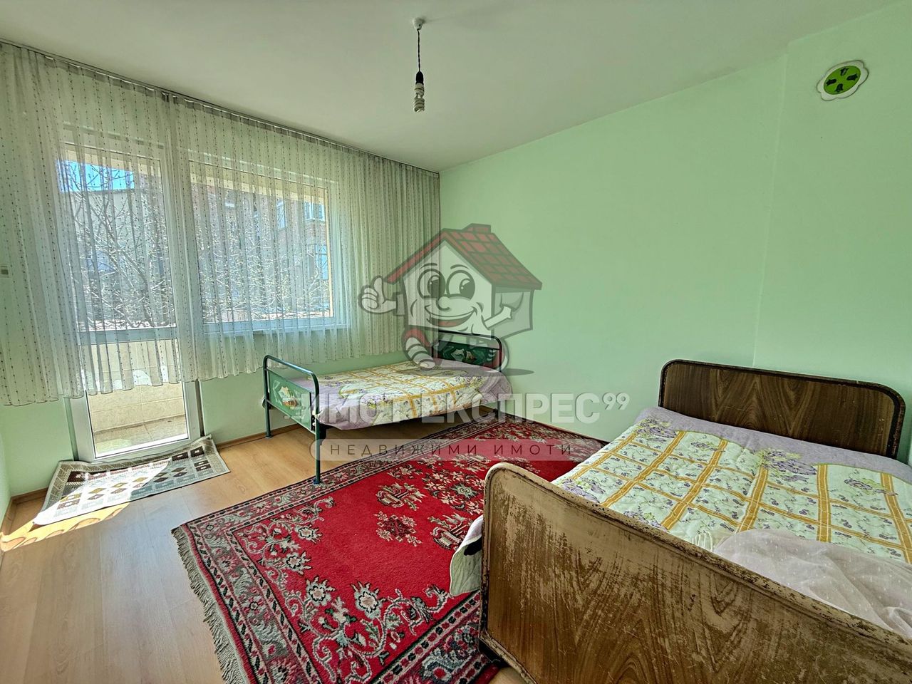 Продава се Къща в Асеновград - 249 кв.м за 451 €/кв.м - Снимка #11
