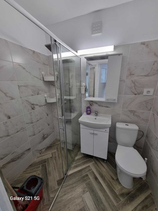 Inchirere apartament 3 camere, 65 mp, decomandat Drumul Taberei
