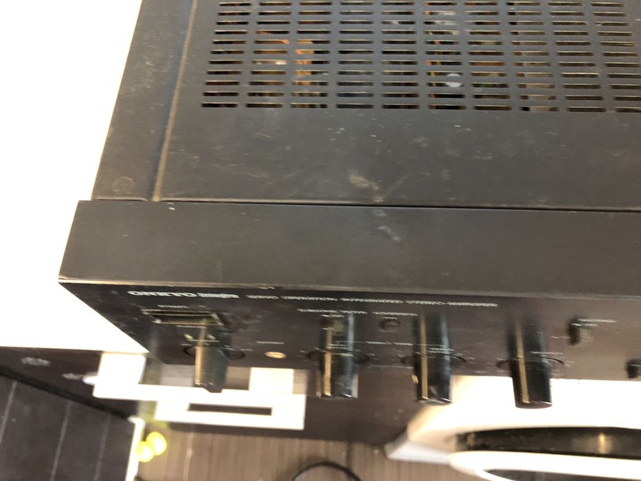 Onkyo A-8017 стерео
