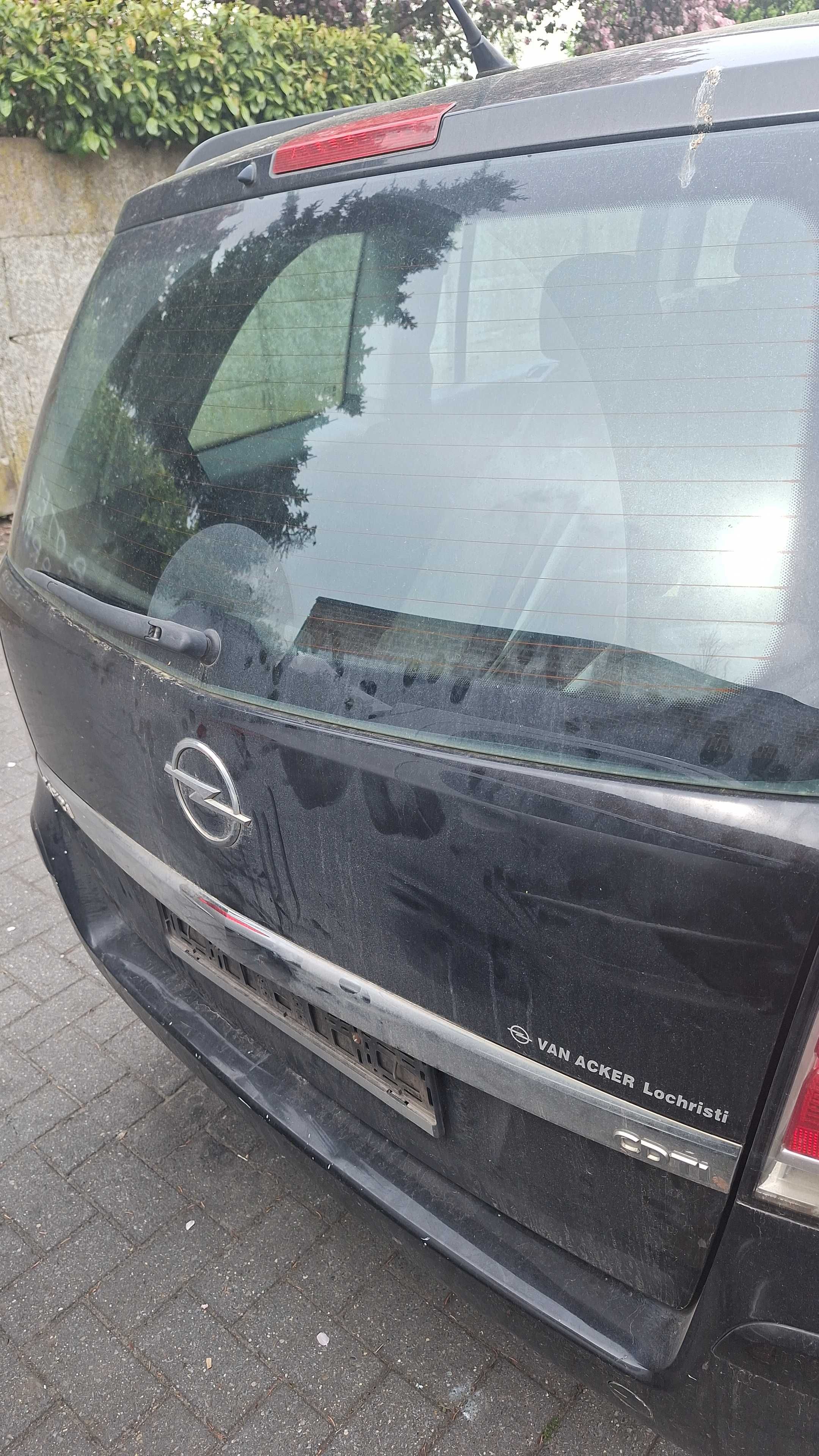 Vand piese opel zafira b
