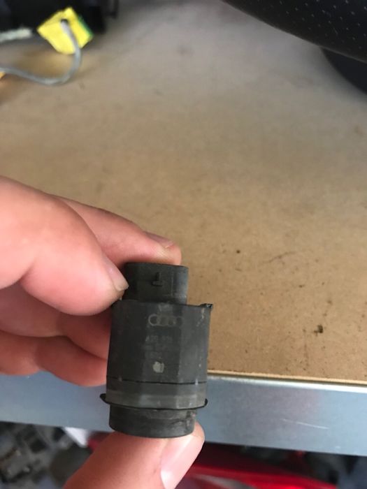 Senzor parcare audi a4 b8 a5 a6 passat b6 b7 cc golf bmw e60 e90 e87