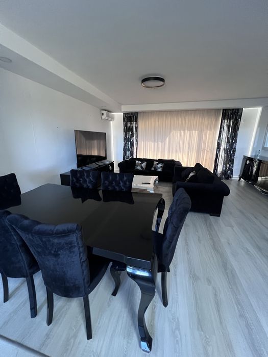 Vilă de colț în Cosmopolis, de vânzare/închiriat, direct proprietar