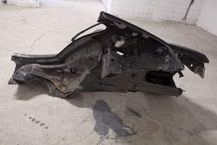 Aripa Dreapta Spate Originala In Stare Buna  BMW  Seria 5  F10 [2009 -