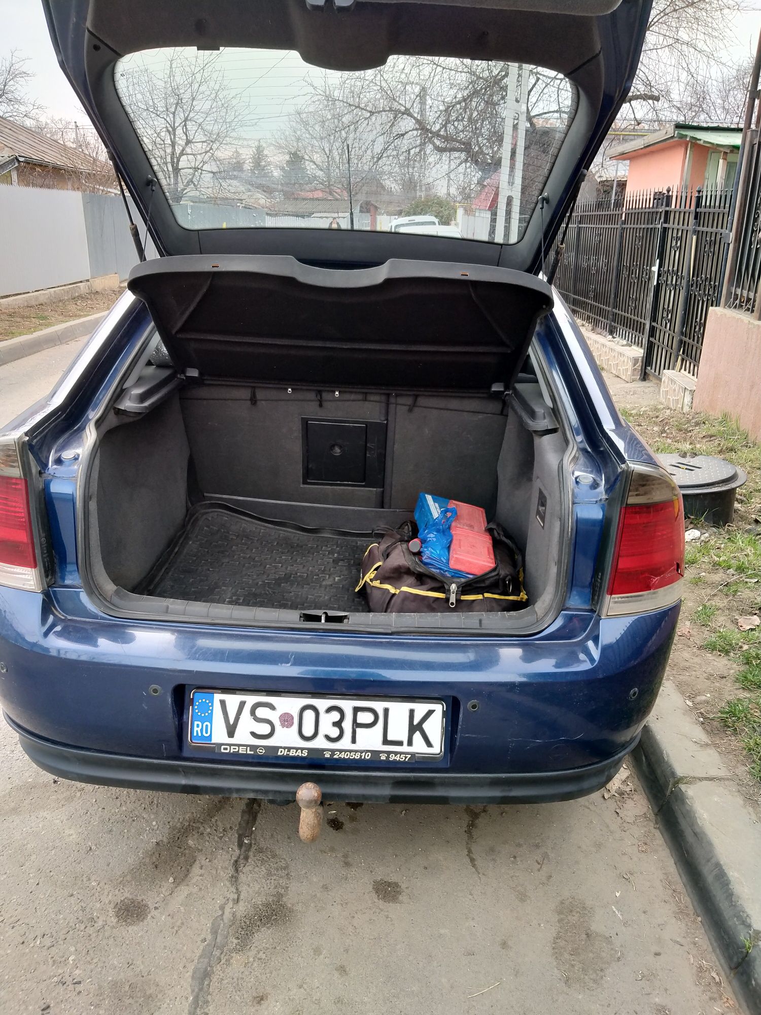 Vând auto Opel Vectra 2003 1.8 benzina
