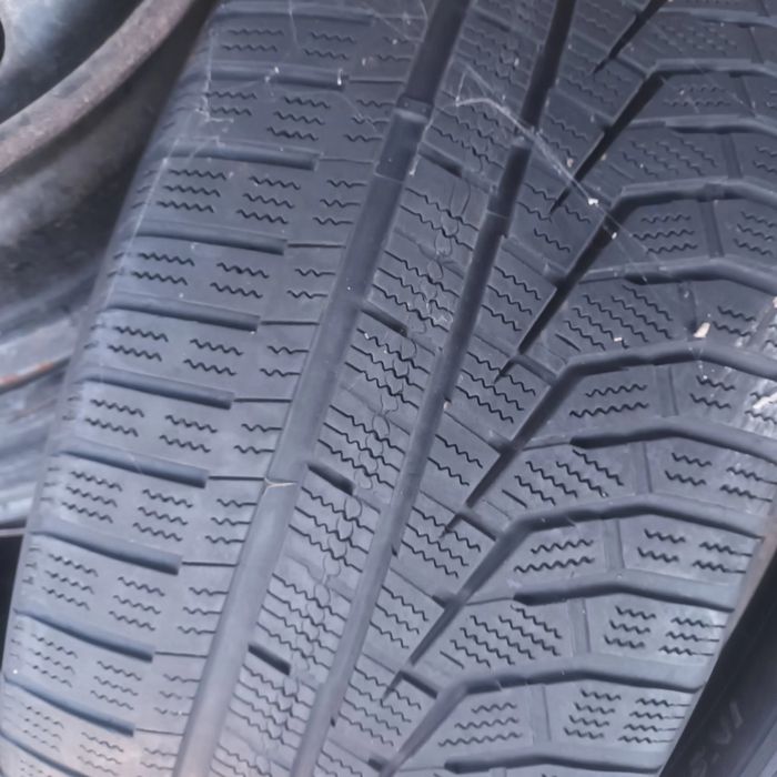 245 45 20 HANKOOK 2бр зимни дот 2020г