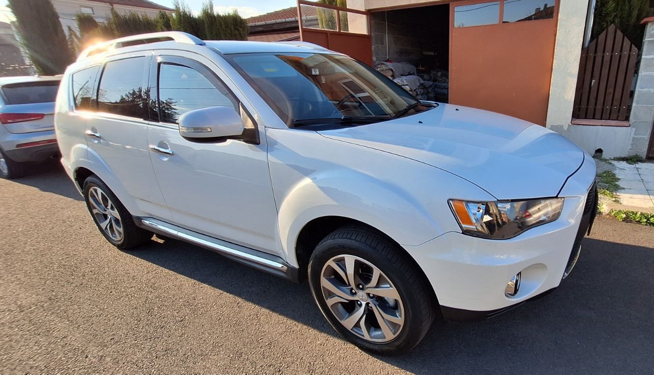 Mitsubishi Outlander 2.0 MIVEC 2WD