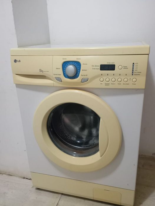 Продам машинку рабочая