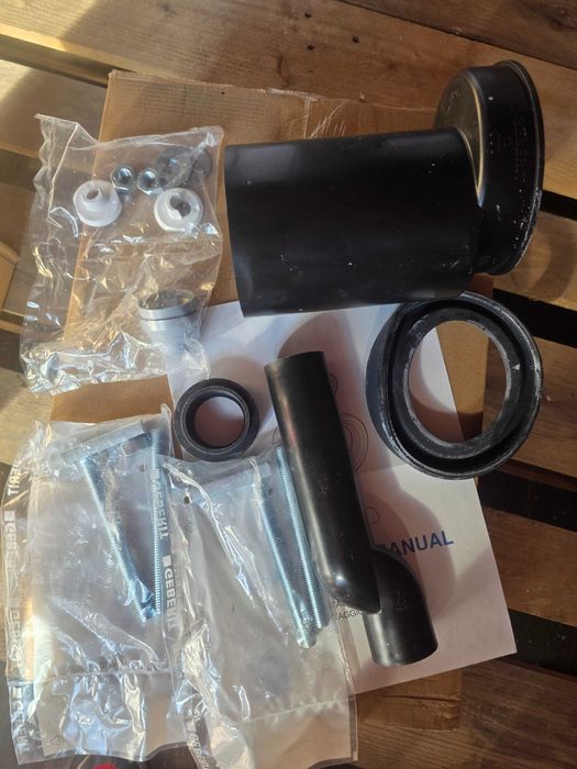 Set de fixare pentru toaletă Geberit