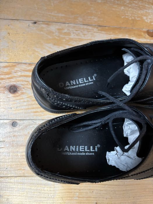 Официални обувки