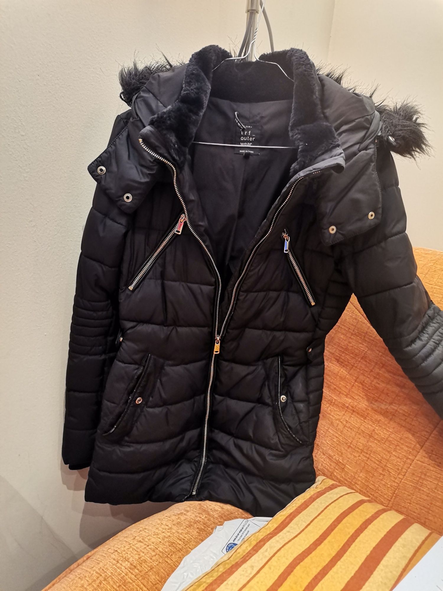 Zara зимно дамско яке XS
