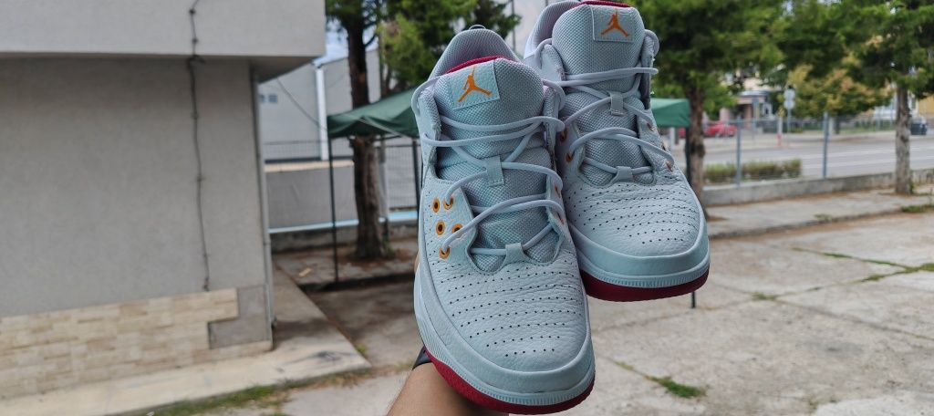 Nike Air Jordan Aura 5 44.5