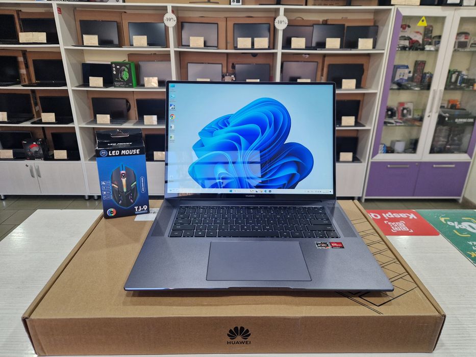 Новый Huawei Matebook 16 (Ryzen 7 5800H, 2.5K IPS)