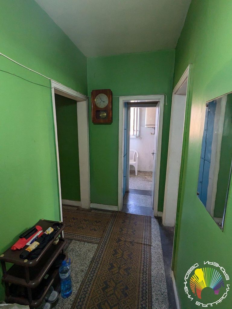 Продава се Тристаен апартамент в Бургас, Център - 80 кв.м за 2225 €/кв.м - Снимка #11