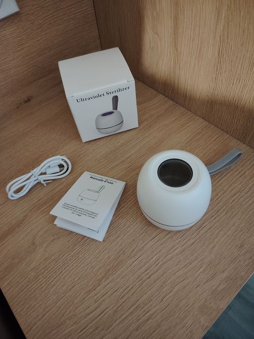 Преносим UV стерилизатор за биберони