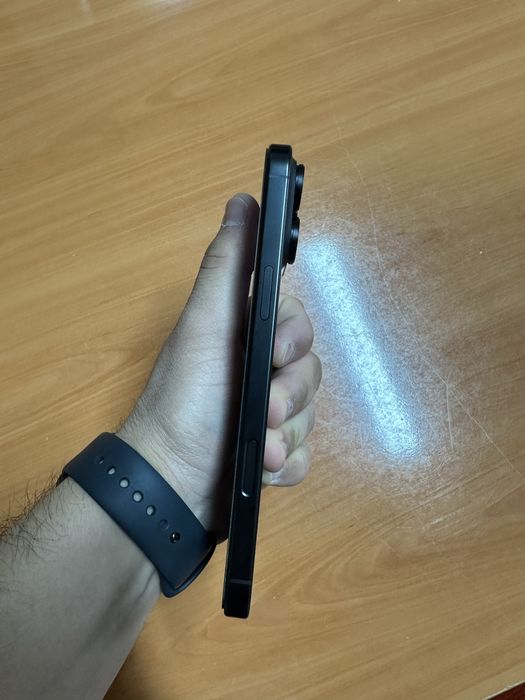 Продаётся 16 pro max Black Titanium LL/A 100% 55 цикл FULL