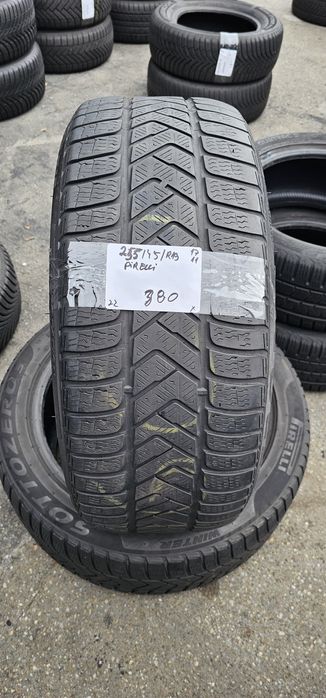 255 45 R 19 Pirelli Iarna