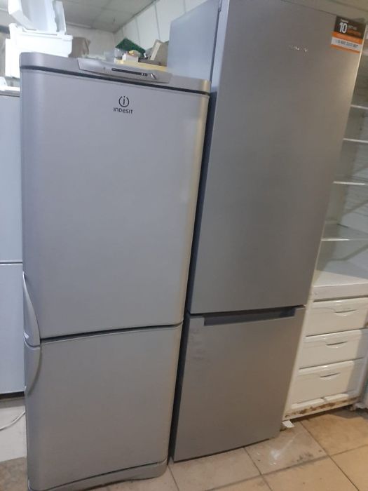Холодильник Indesit no frost . Гарантия 2 месяца .Доставка.