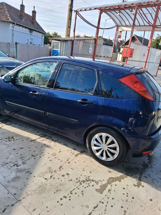 Vand ford focus 1