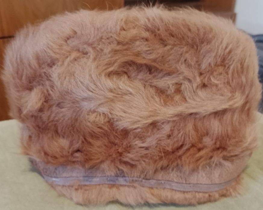 Калпак от естествена кожа