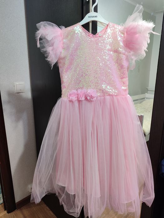 Детское платье новое 46 р