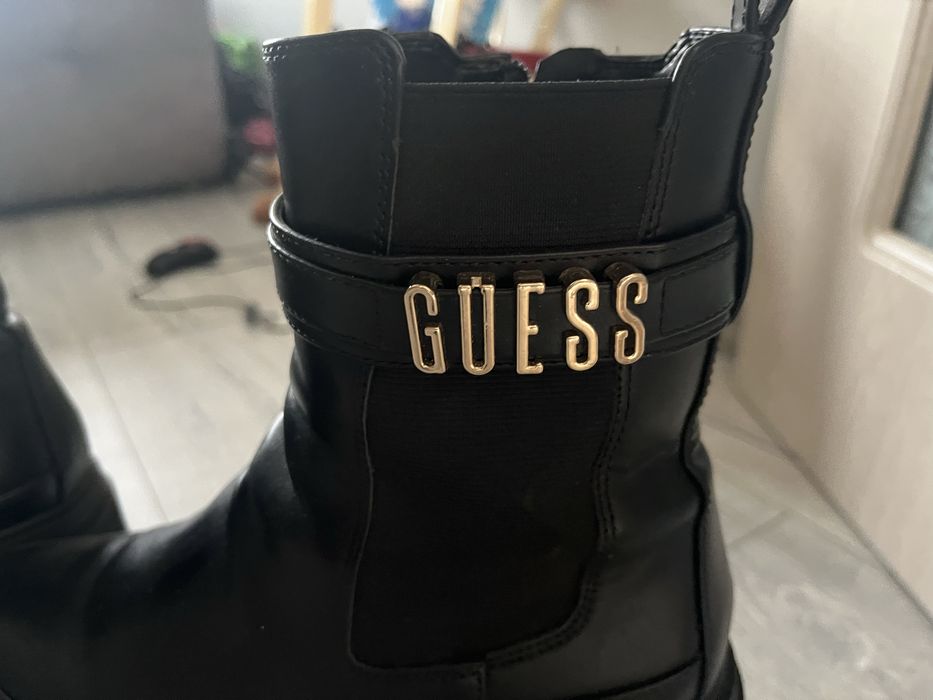 Оригинални Боти GUESS