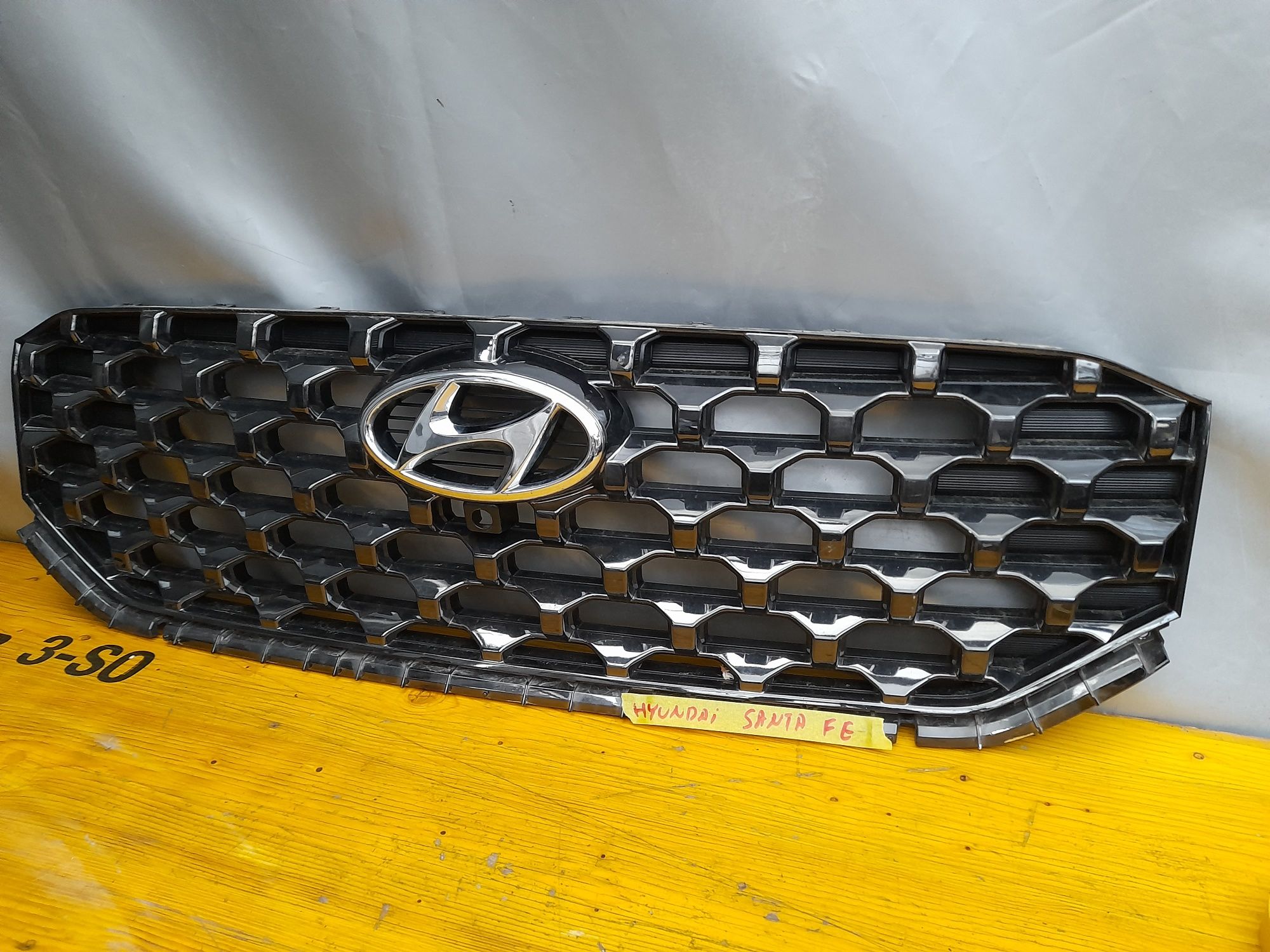 Грил решетка хюндай сантафе Hyundai Santa Fe