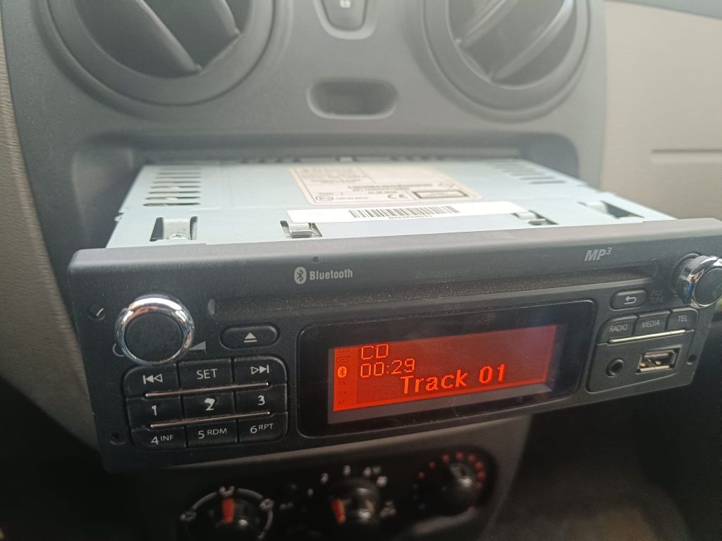 Radio Dacia Logan ,MCV, Dokker ,Sandero