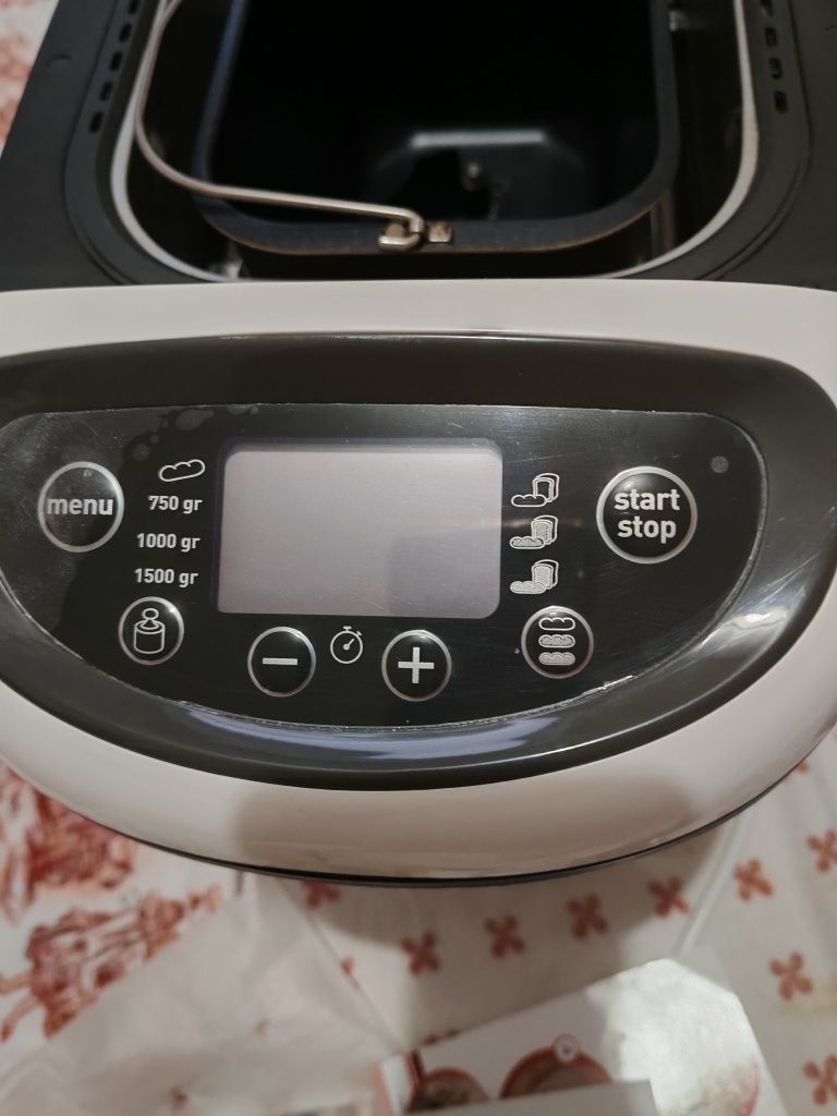 Mașina de făcut pâine și baghete Tefal Home Bread&Baguette